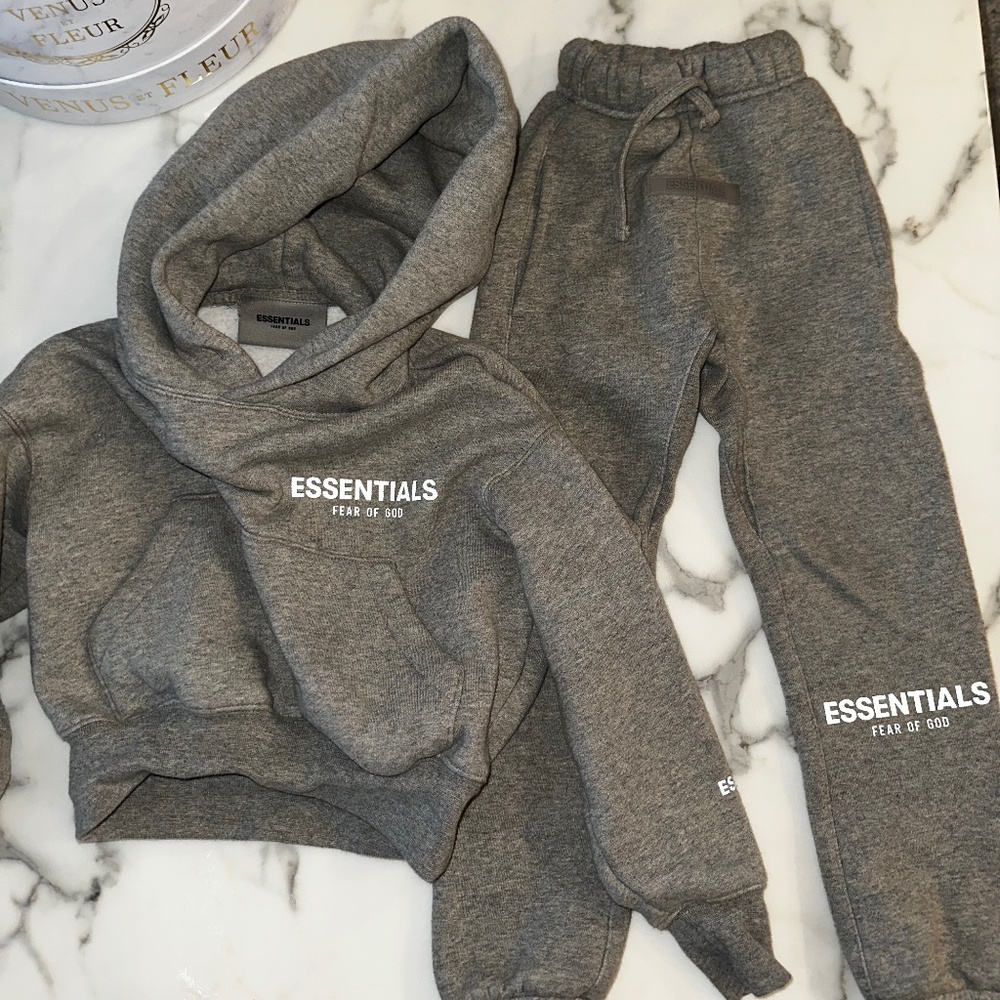 Essentials Fear of God grey toddler set 2/3T